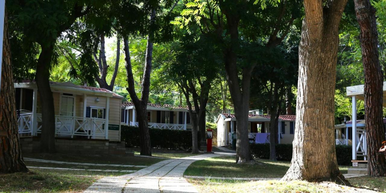 Green Garden Village Sirolo Exterior photo